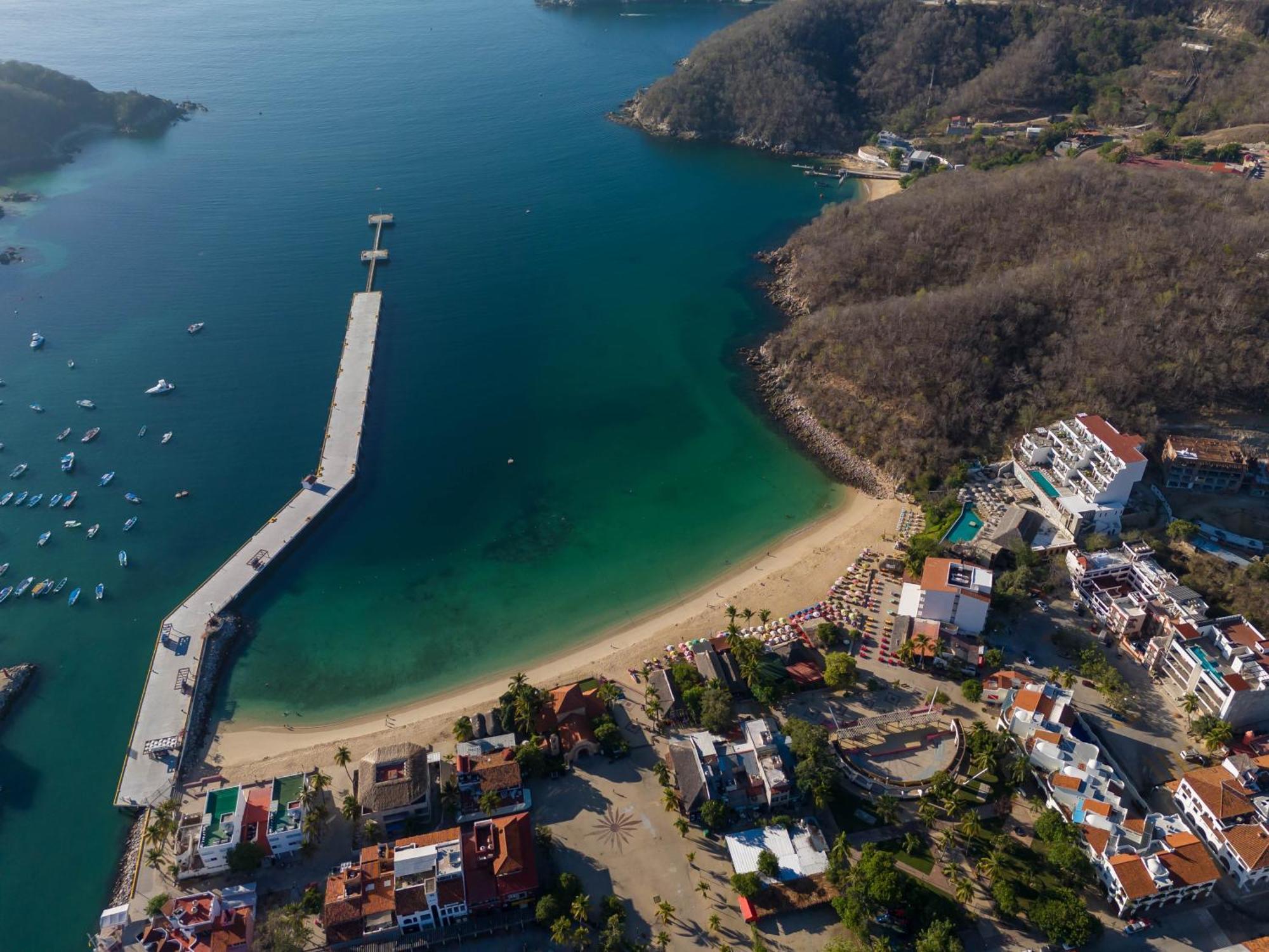 Niru Ocean Suites By Binniguenda Santa Cruz Huatulco Exterior photo